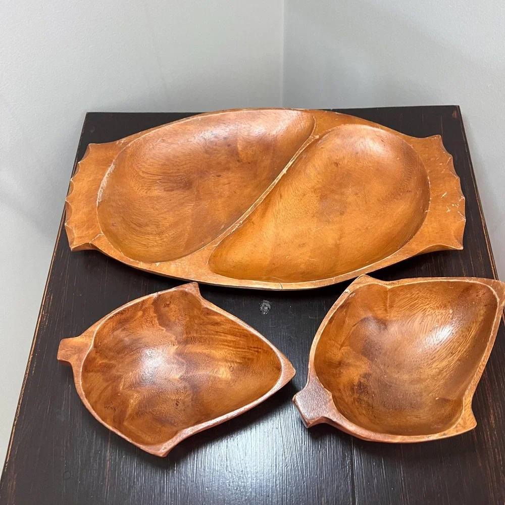 VTG Hand Carved Monkey Pod Wood Divided Serving Tray with 2 Leaf Snack Bowls mcm